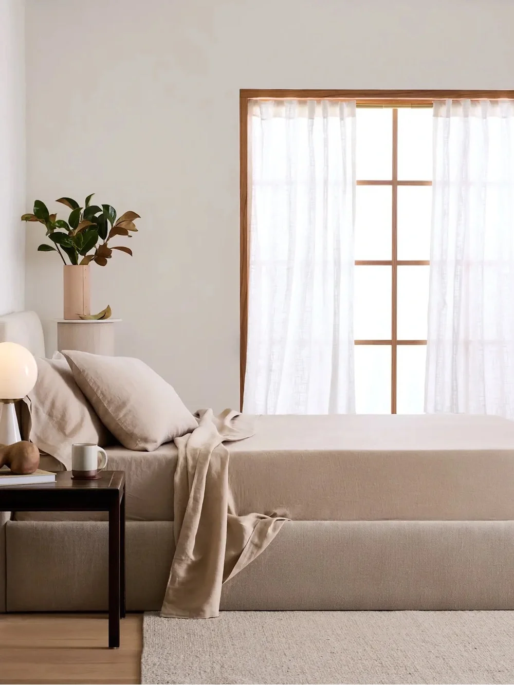 New Quince European Linen Sheet Set 4-piece Queen MSRP $184 - Toffee